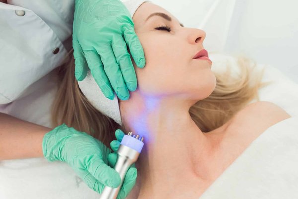 Comment la chromothérapie peut-elle être utilisée pour traiter les troubles de l'humeur?